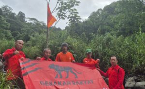 Panji di Puncak Gunung Salak: Gerakan Rakyat Tegaskan Integritas, Perkuat Konsolidasi, dan Kunci Arah Perjuangan