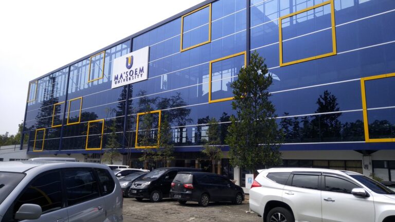 Wujudkan Karier Impian Lewat Bimbingan Konseling di Bandung! Kuliah Berkualitas Hanya 5,5 Juta per Semester