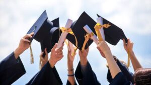 Ujian Pascasarjana S2/S3: Jalan Awal Menuju Pendidikan Tinggi dan Karier Bergengsi