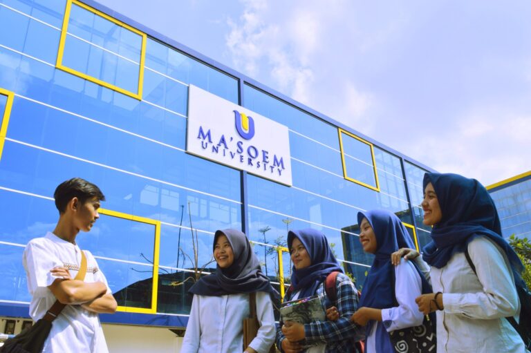 Raih Masa Depan Digital Lebih Cepat: Pilih Jurusan Teknik Informatika di Universitas Ma’soem dengan Biaya Terjangkau