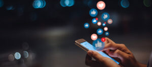 Algoritma Sosmed 2026 Paling Lengkap: Cara Paling Persuasif untuk Menguasai Instagram, TikTok, YouTube, dan Facebook